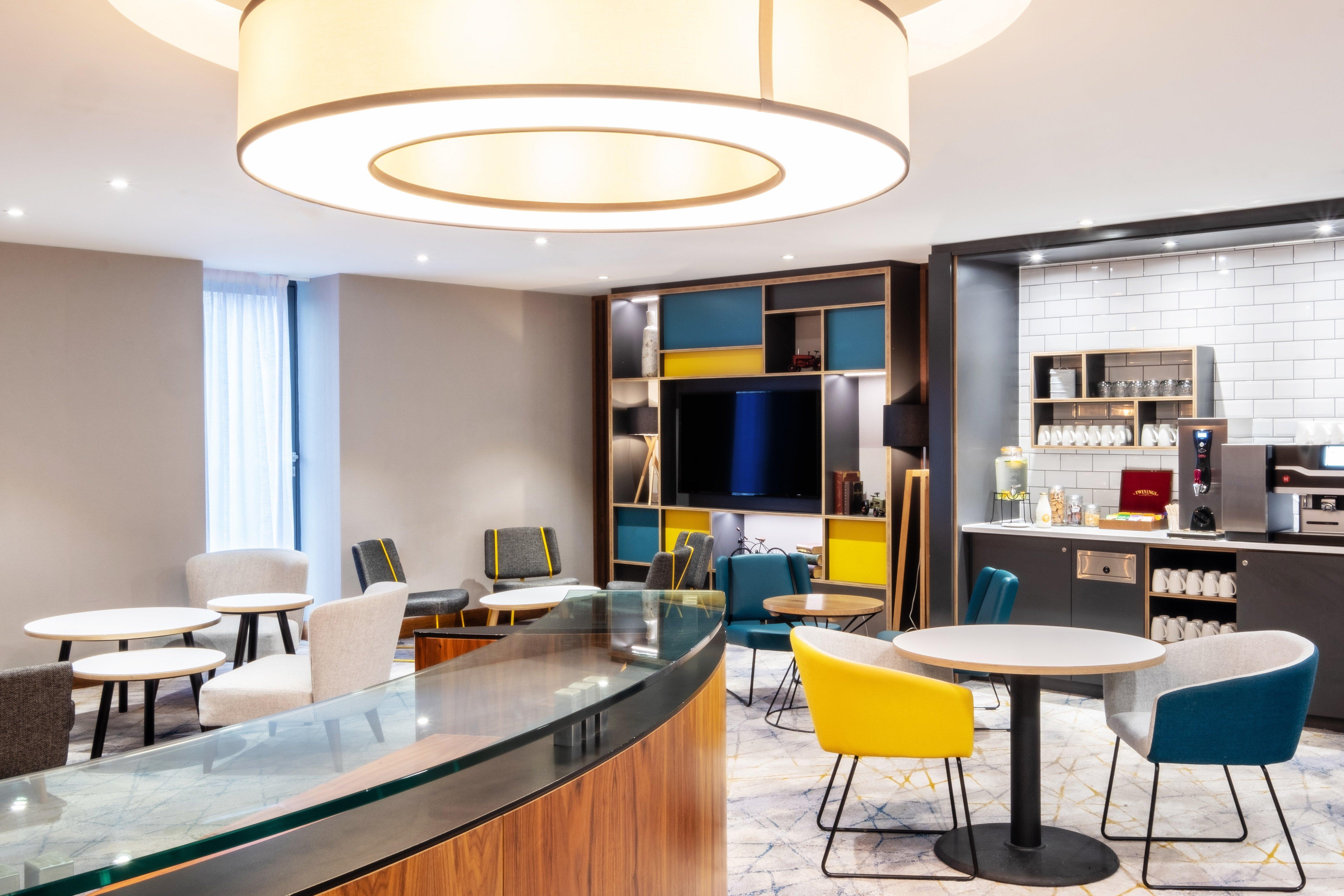 Holiday Inn Stevenage By Ihg Ngoại thất bức ảnh