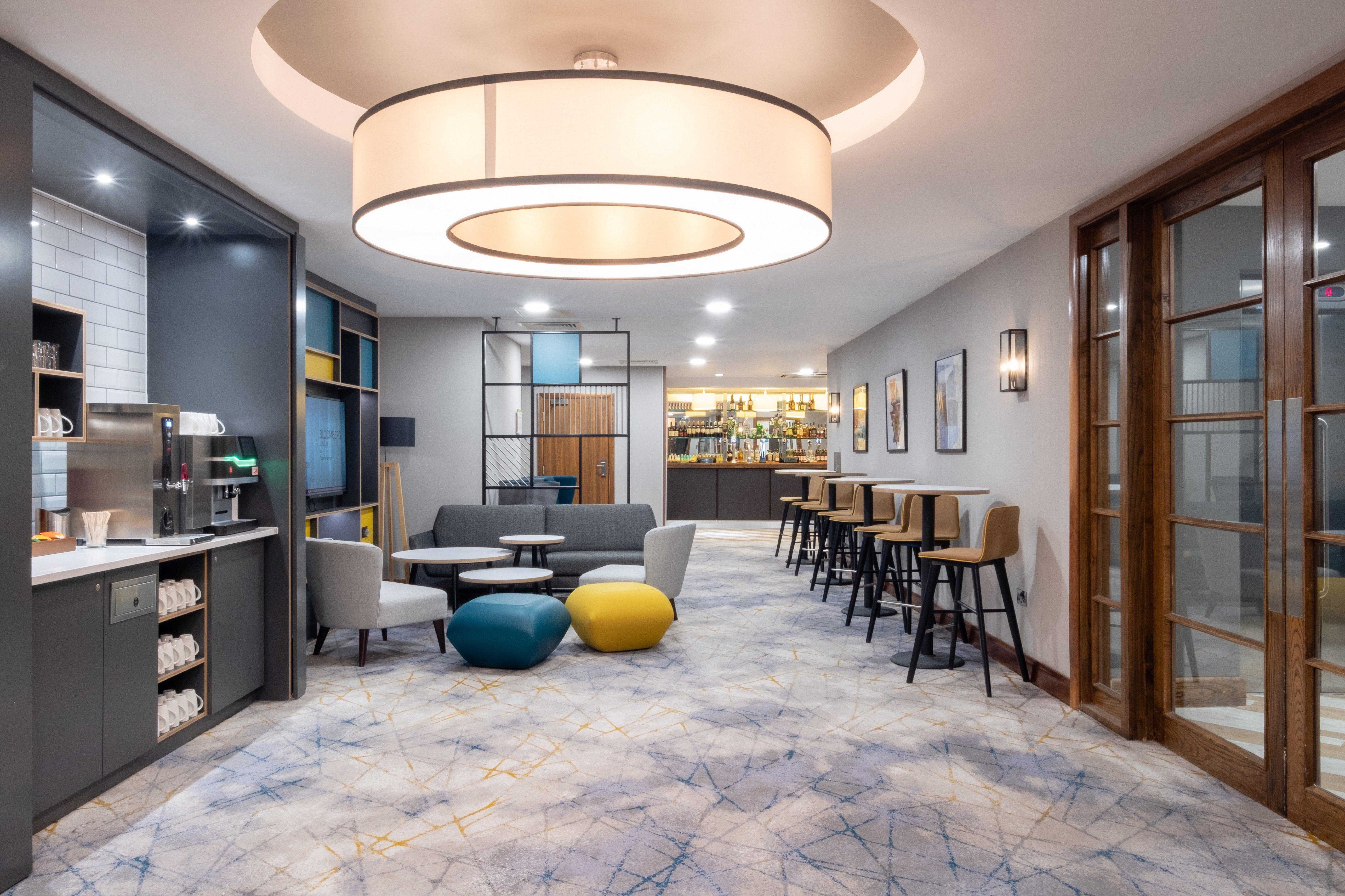 Holiday Inn Stevenage By Ihg Ngoại thất bức ảnh