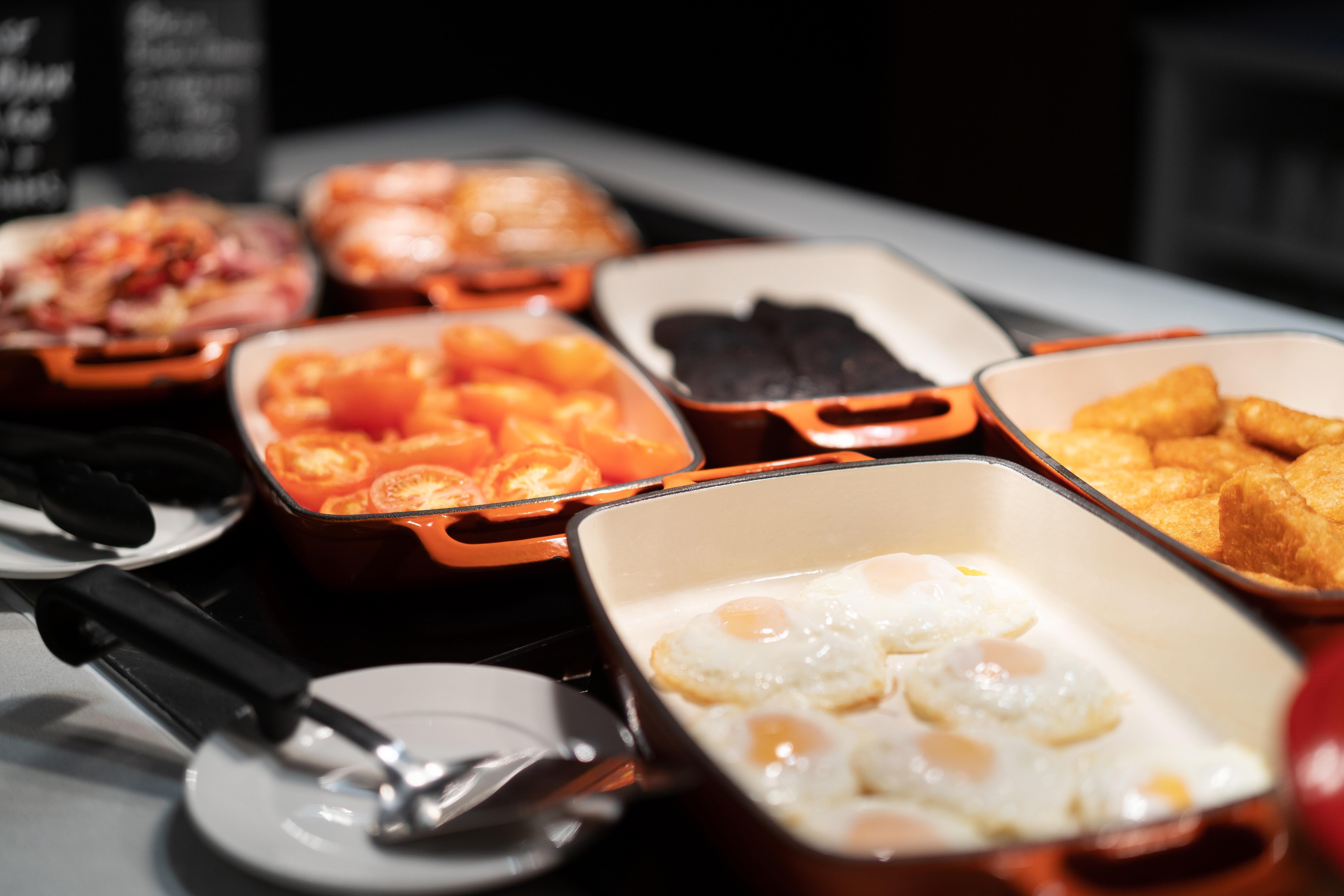 Holiday Inn Stevenage By Ihg Ngoại thất bức ảnh